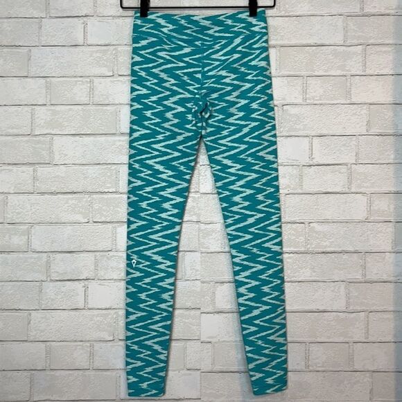 Lululemon Ivivva Ikat Print Leggings 12 - Picture 3 of 5